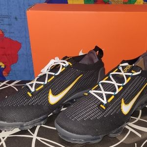 Nike Air VaporMax 2021 Flyknit 'Black University Gold' Men's Size 14 DH4086-001